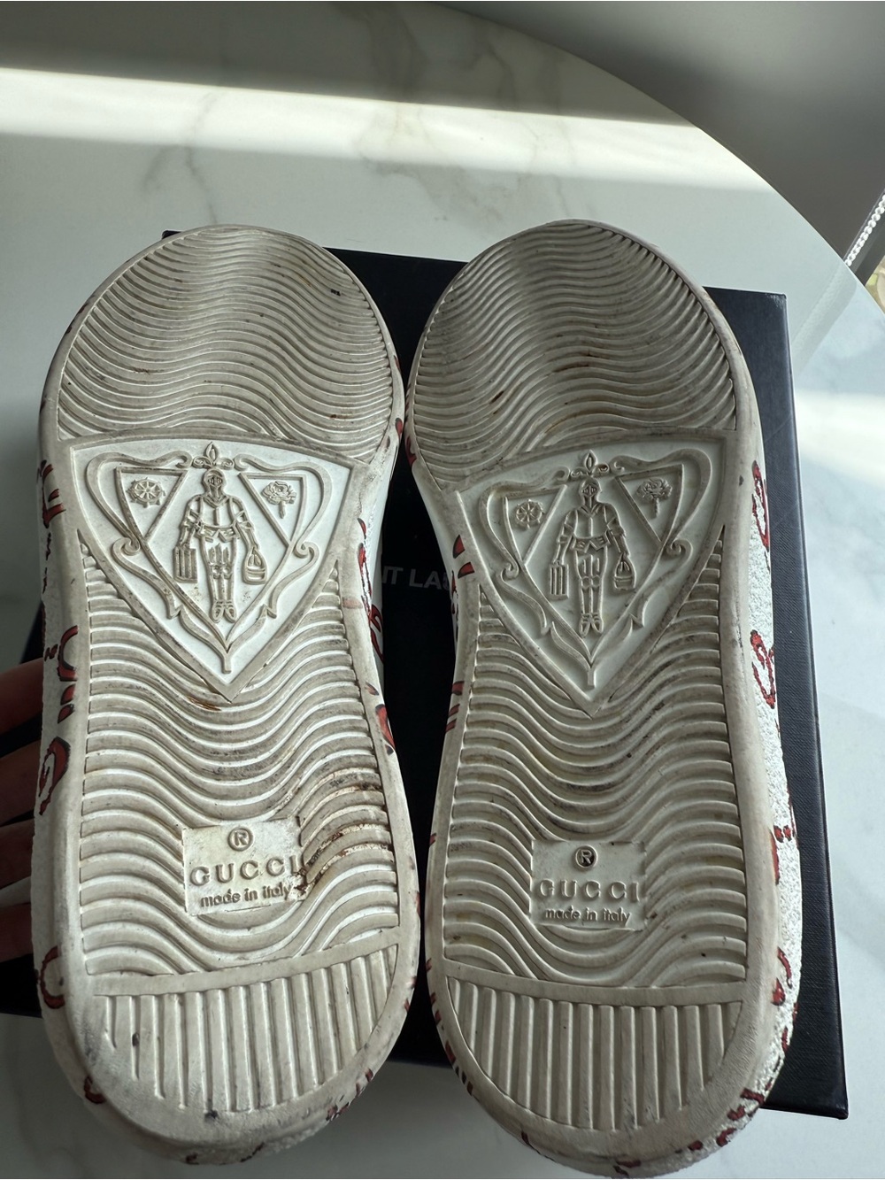 Gucci Men’s Ace Ghost GG print sneakers - Picture 8 of 9